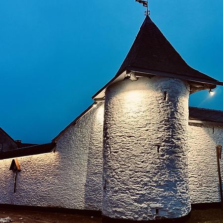 Manoir De Sterpigny, Chateau-Ferme 17Eme Siecle Gite La Tour Gouvy Buitenkant foto